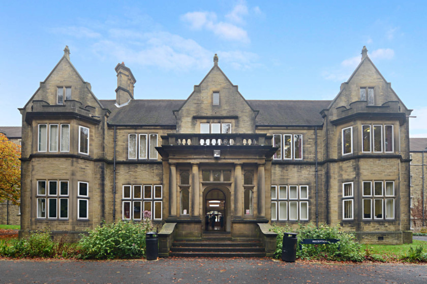 storthes hall reception building